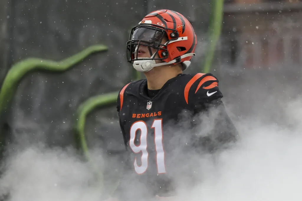 Terbaru tentang Kebuntuan Bengals dengan Trey Hendrickson, Shemar Stewart - Rumor NFL